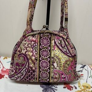 Vera Bradley Eloise Very Berry Paisley Floral Quilted Kiss Lock Shoulder toteBag
